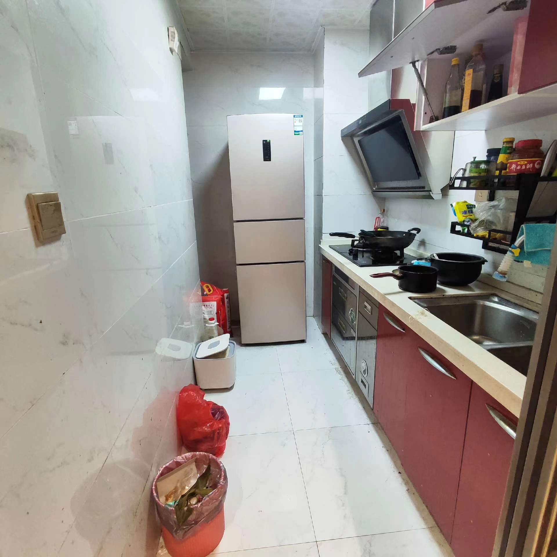 和合国际.精装大两房.证件满二.看房方便