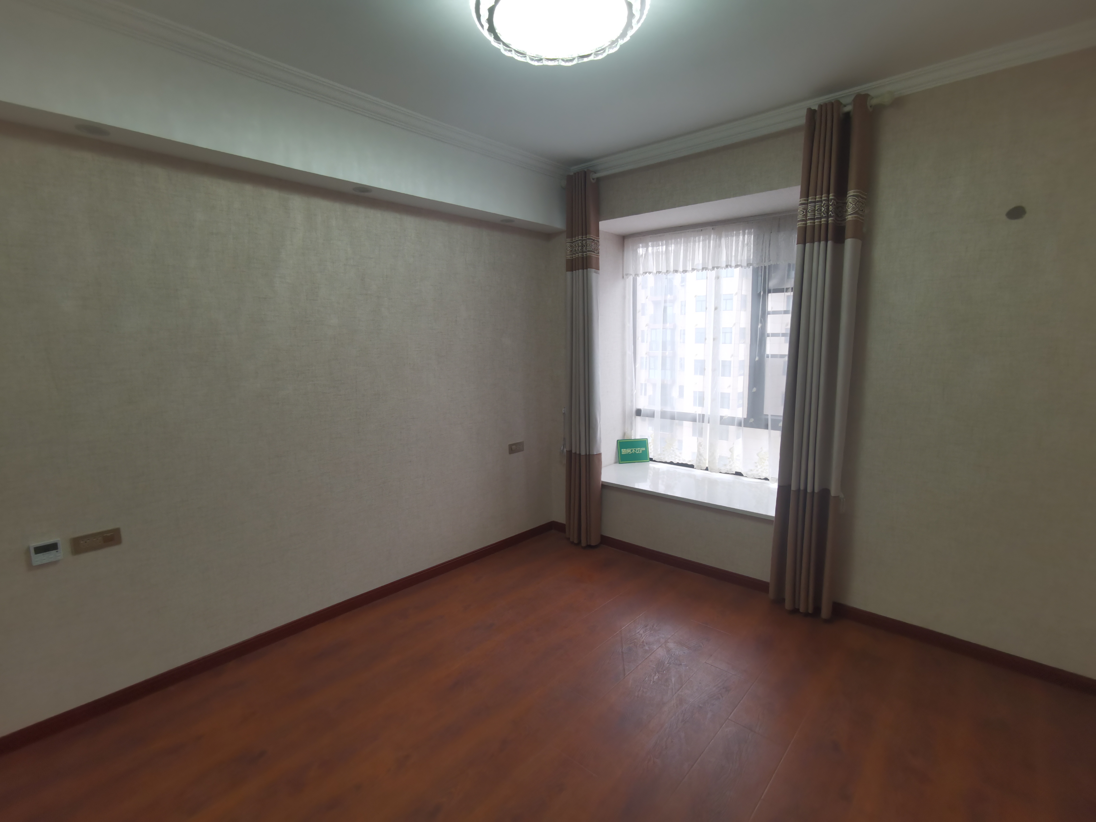 康湾熙岸精装大三房全新装修一天未住看房方便