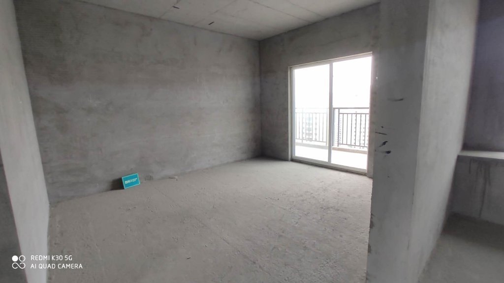 绿地华庭香格里拉，大平城电梯洋房， 看房！