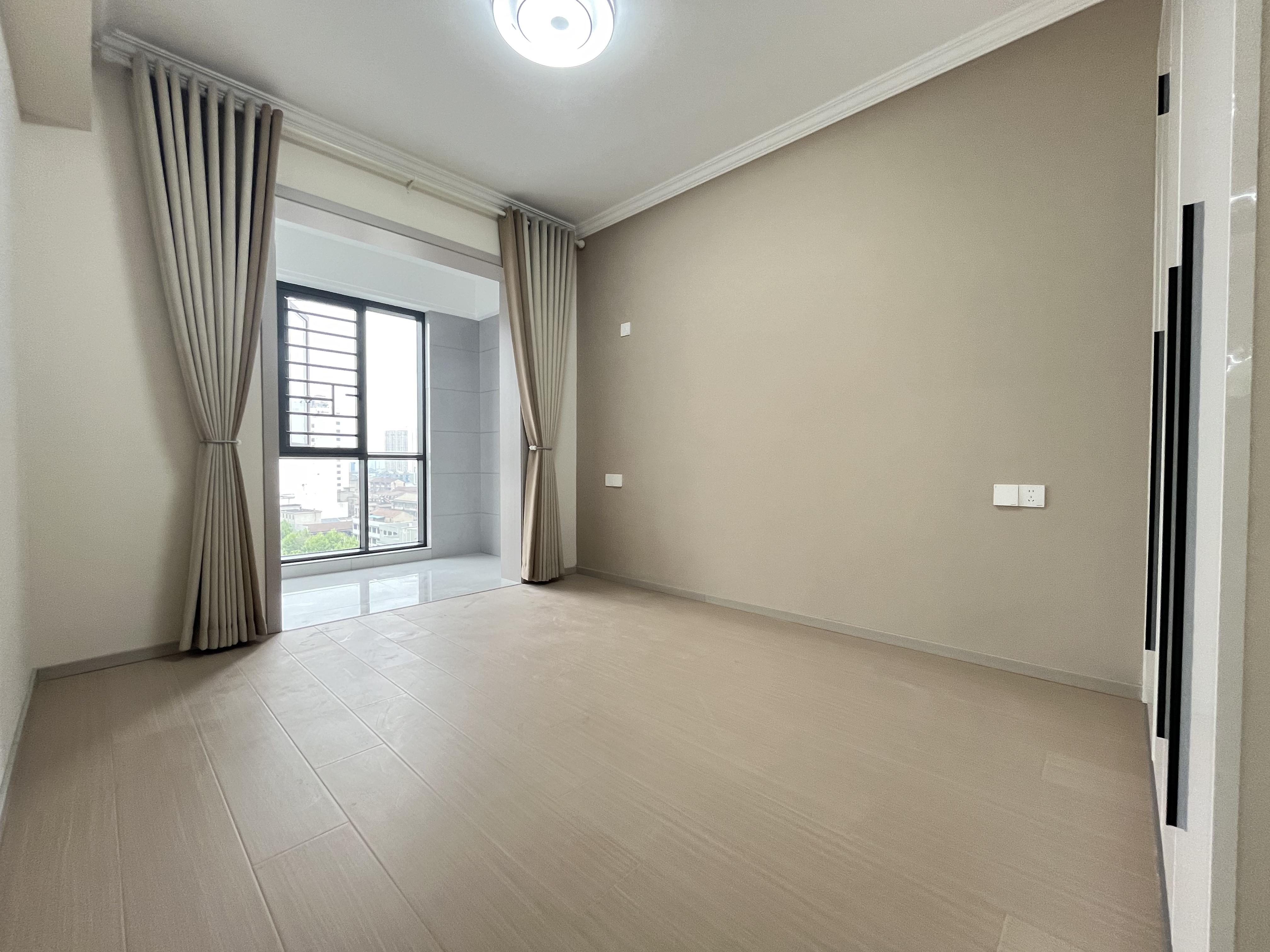 仙桃老城区三合鑫城精装房