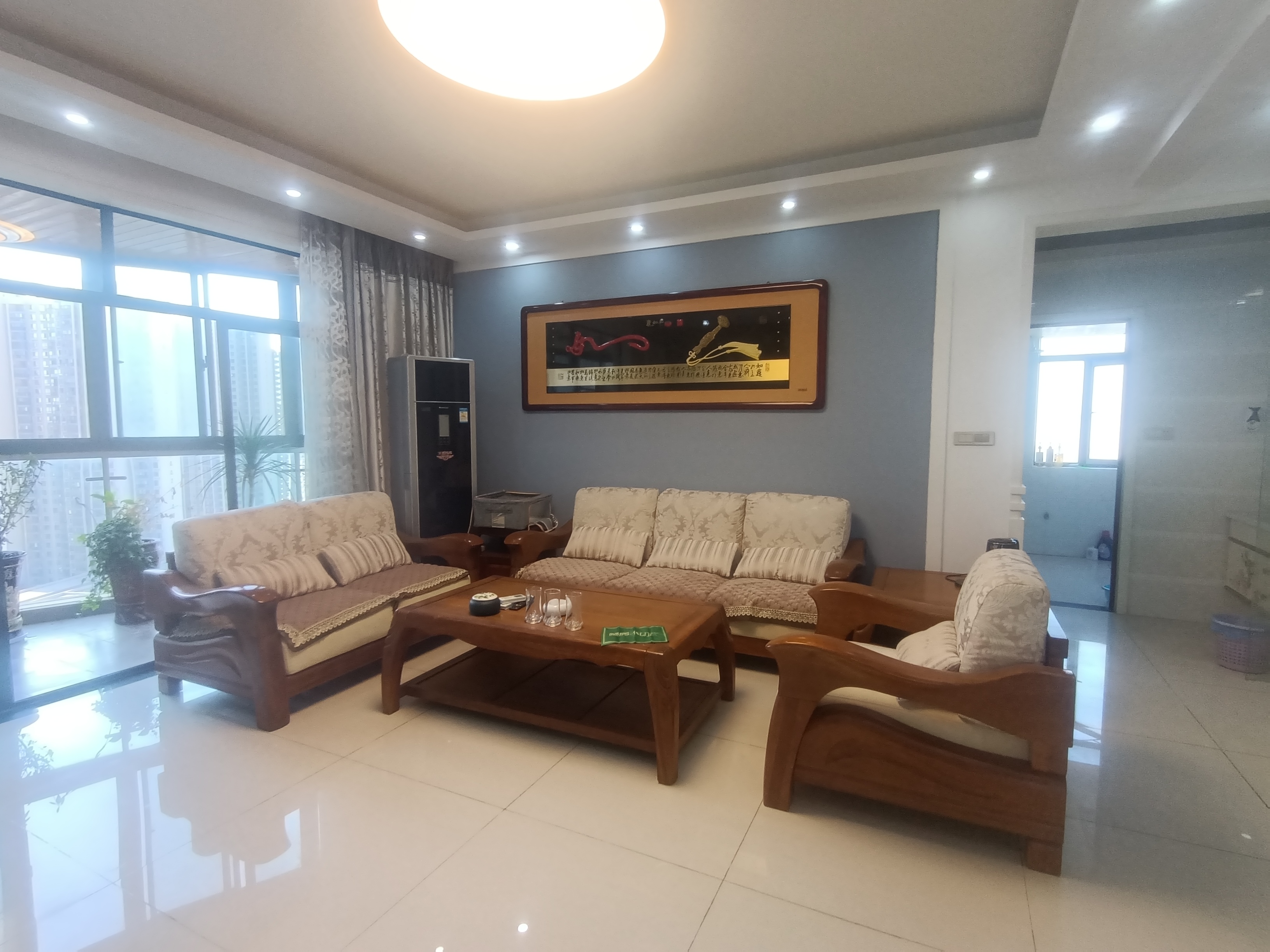 鸣宇尚城精装大三房赠送入户花园南北超大阳台家电家私全送