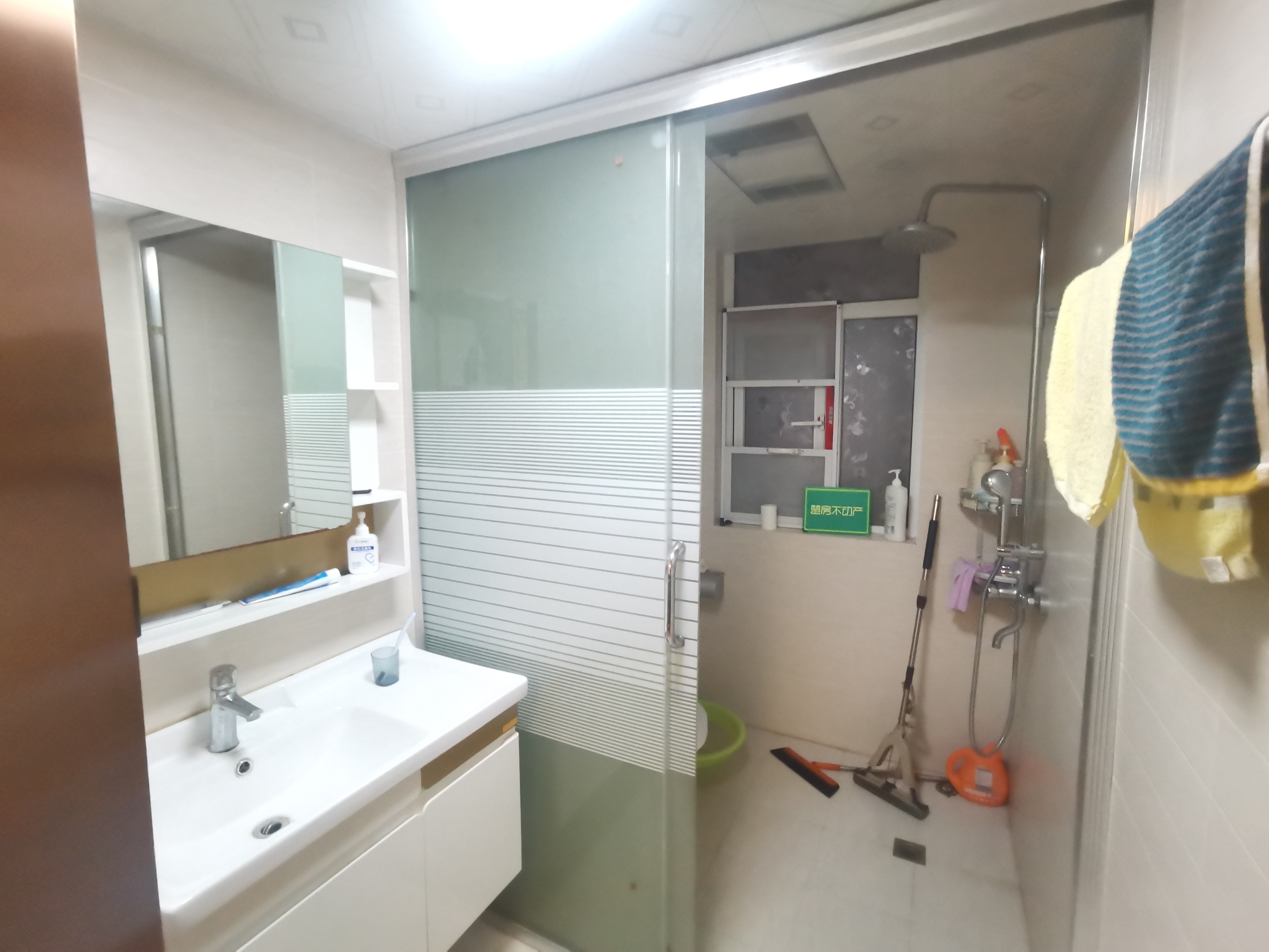 沔阳公馆经典小三房房东亏的西统龙湖看房方便