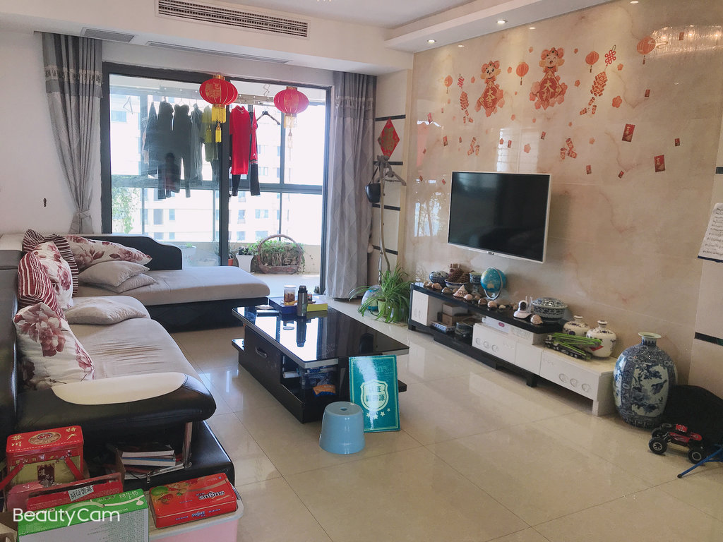 御台公馆 精装三房边户 楼层很非常好 视野无敌 证满五 过户费低 房东诚意出售