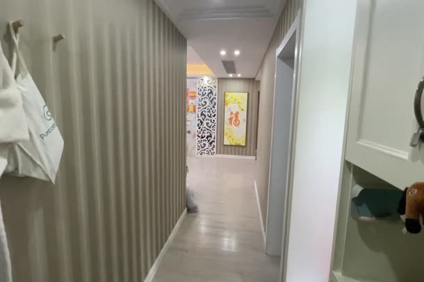 满庭春，南北双阳台带供暖装修毛坯价老证诚意出售看房方便，