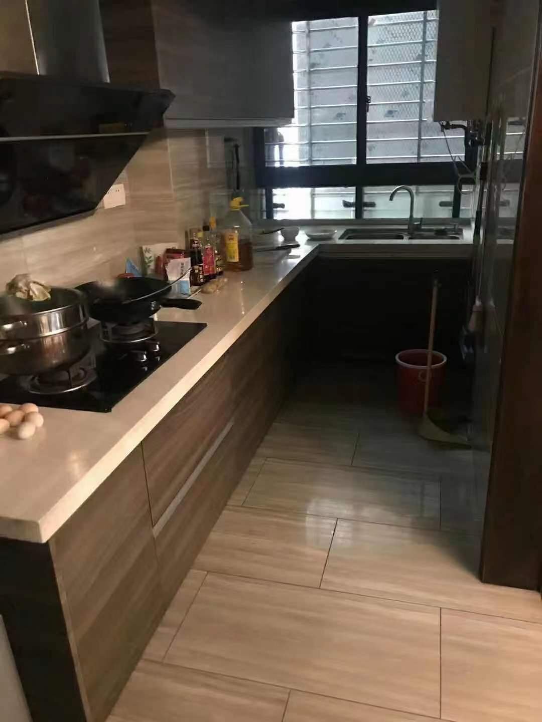 福星城 带露台 3室2厅1卫 满2 看房约