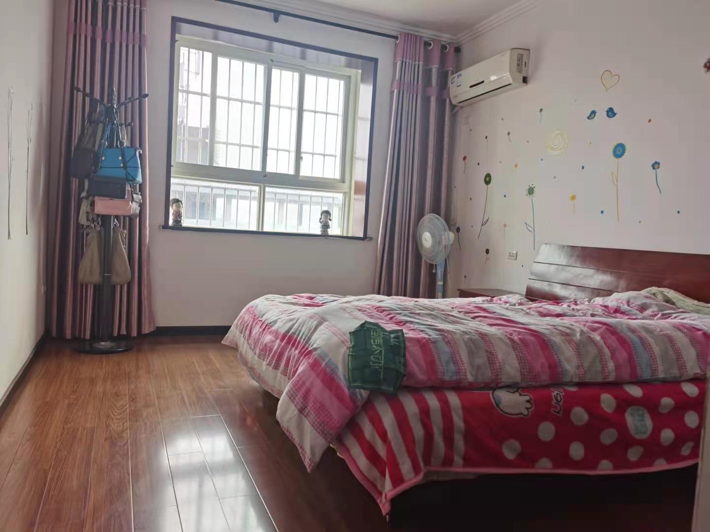 干河办事处旁祥云居大三房视野开阔南北双阳台拎包入住