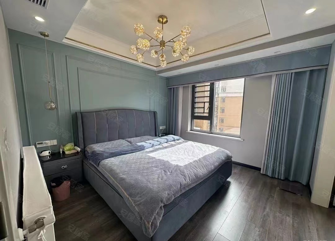 28，城南亏本出售，豪装2房，全屋地暖，全屋中央空调，没有住过，