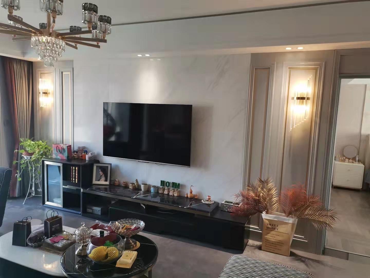 森林国际嚎装楼层好采光棒上学方便，看房方便