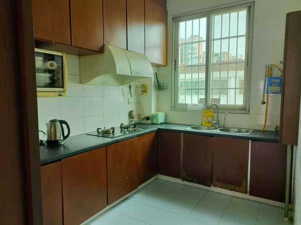 仙桃晓雪旁德政园布诺尼大三房看房诚意出租家电齐全