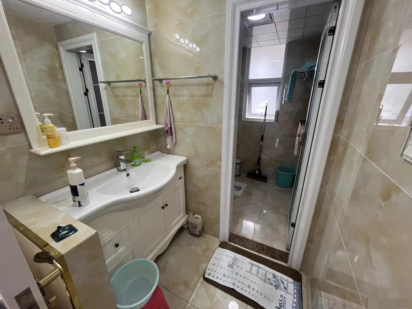 检漏，房东急售，满庭春，精装三房两卫​，证满二，户型采光好