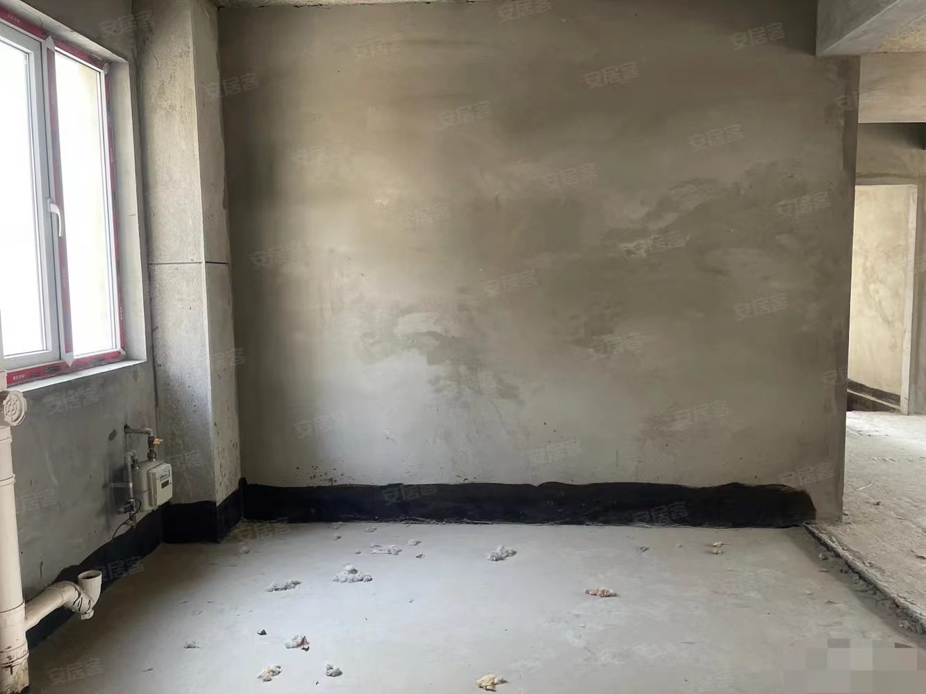 3，锦绣江山瑞园，电梯花园洋房，带车位一起，中间楼层，房东诚心出售，南北双阳台