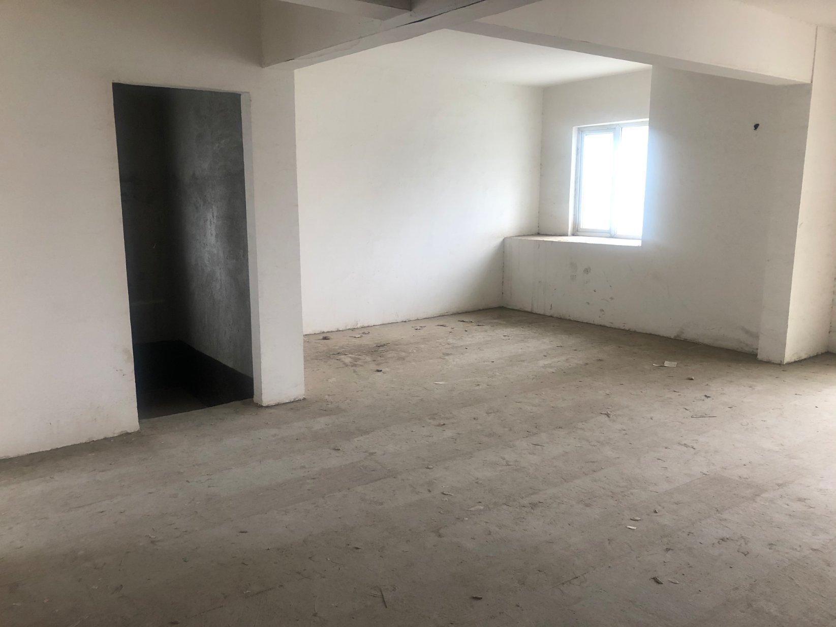 福星城毛坯好户型3是2厅2卫证满2楼层好接受按揭