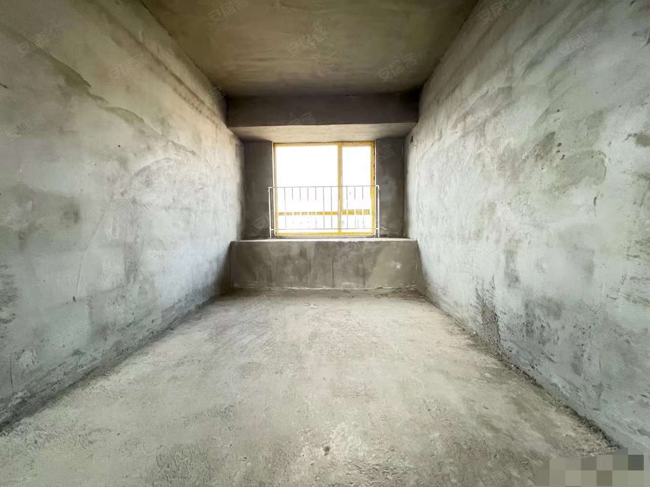 93，捡漏捡漏，沔阳悦府，单价4980，证满二，送车位，南北通透，双阳台，三面采光