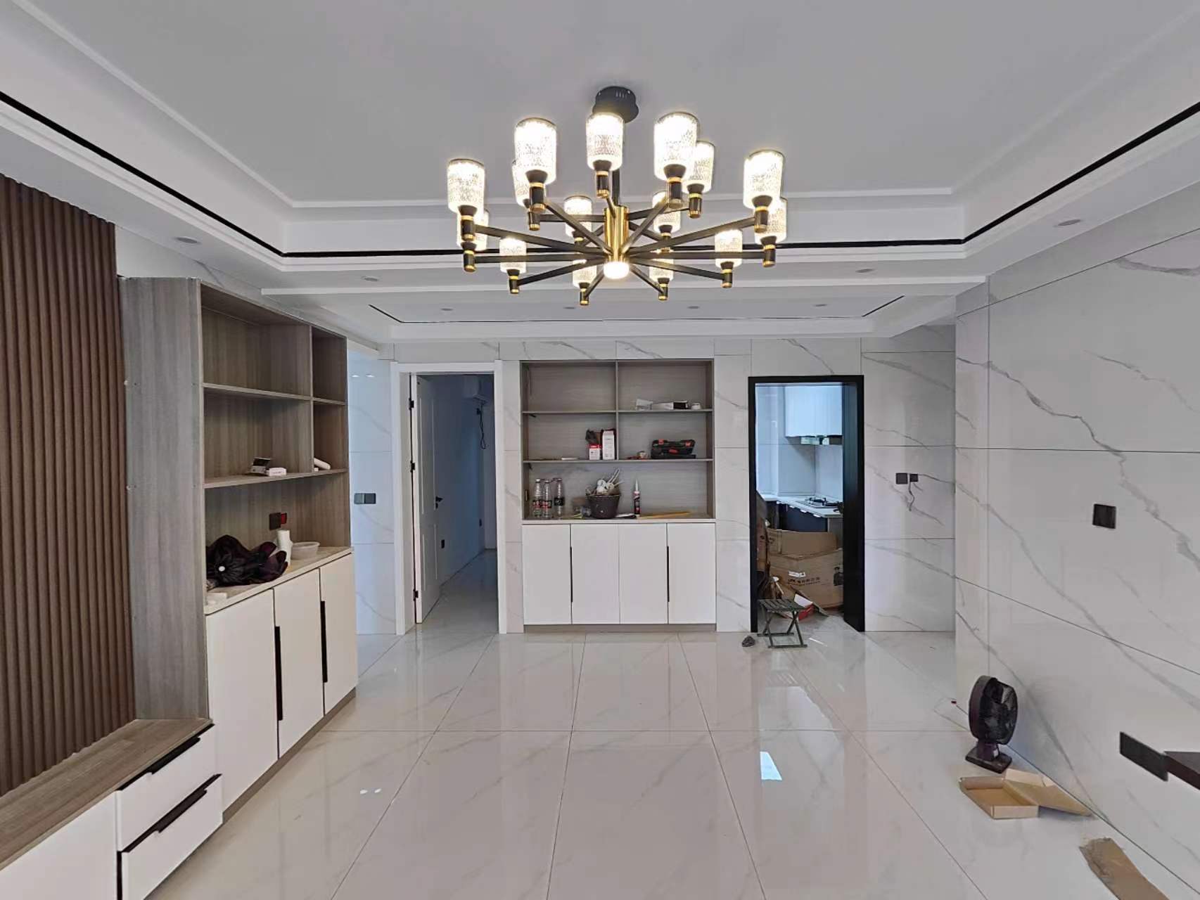 荣怀装修很漂亮的房子，三房两厅两卫，适合一大家子人居住，优质的教学环境成就一批又一批人才