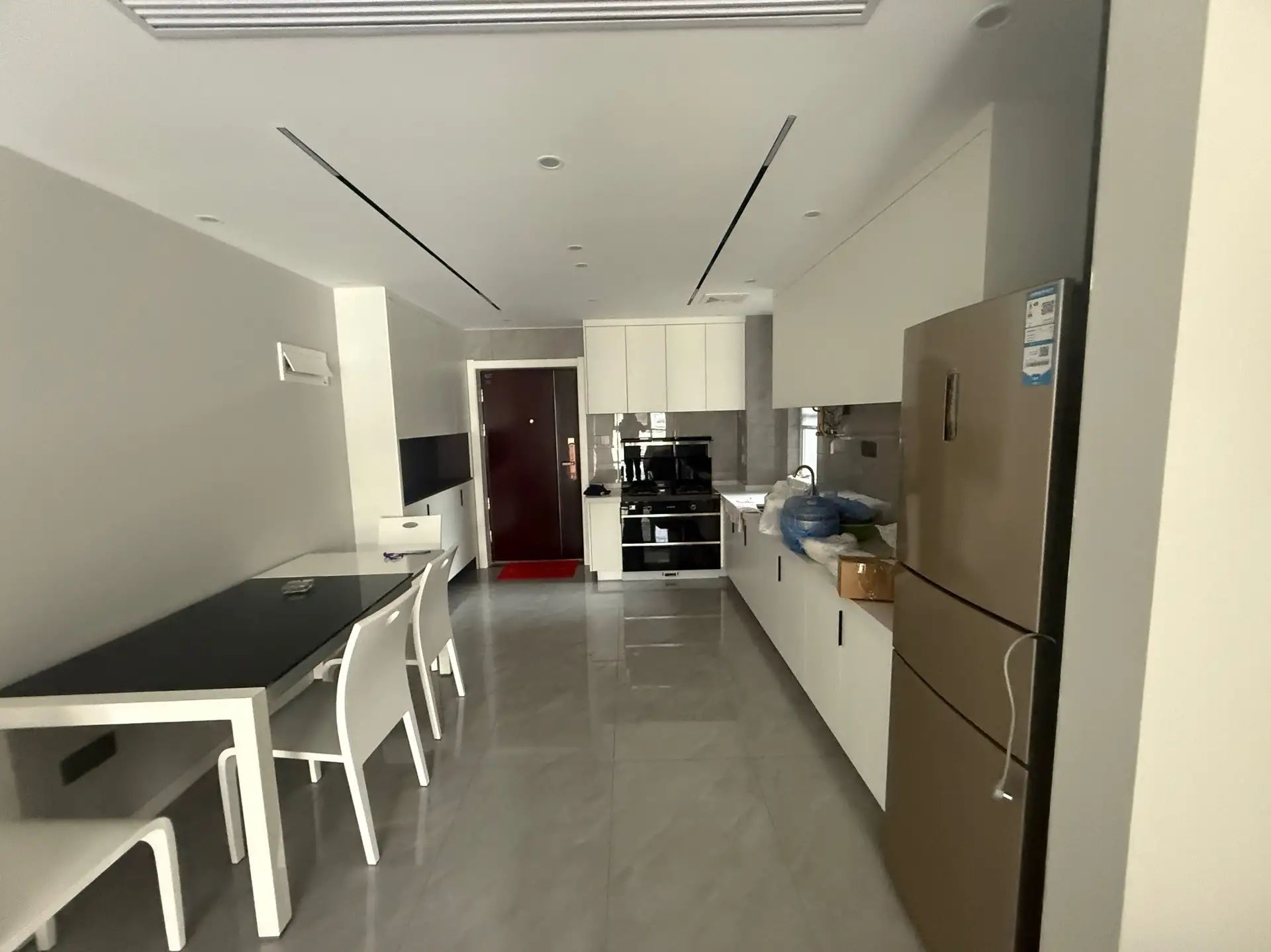 城南，森林国际北苑，电梯小高层，精装3房2厅2卫，证满二