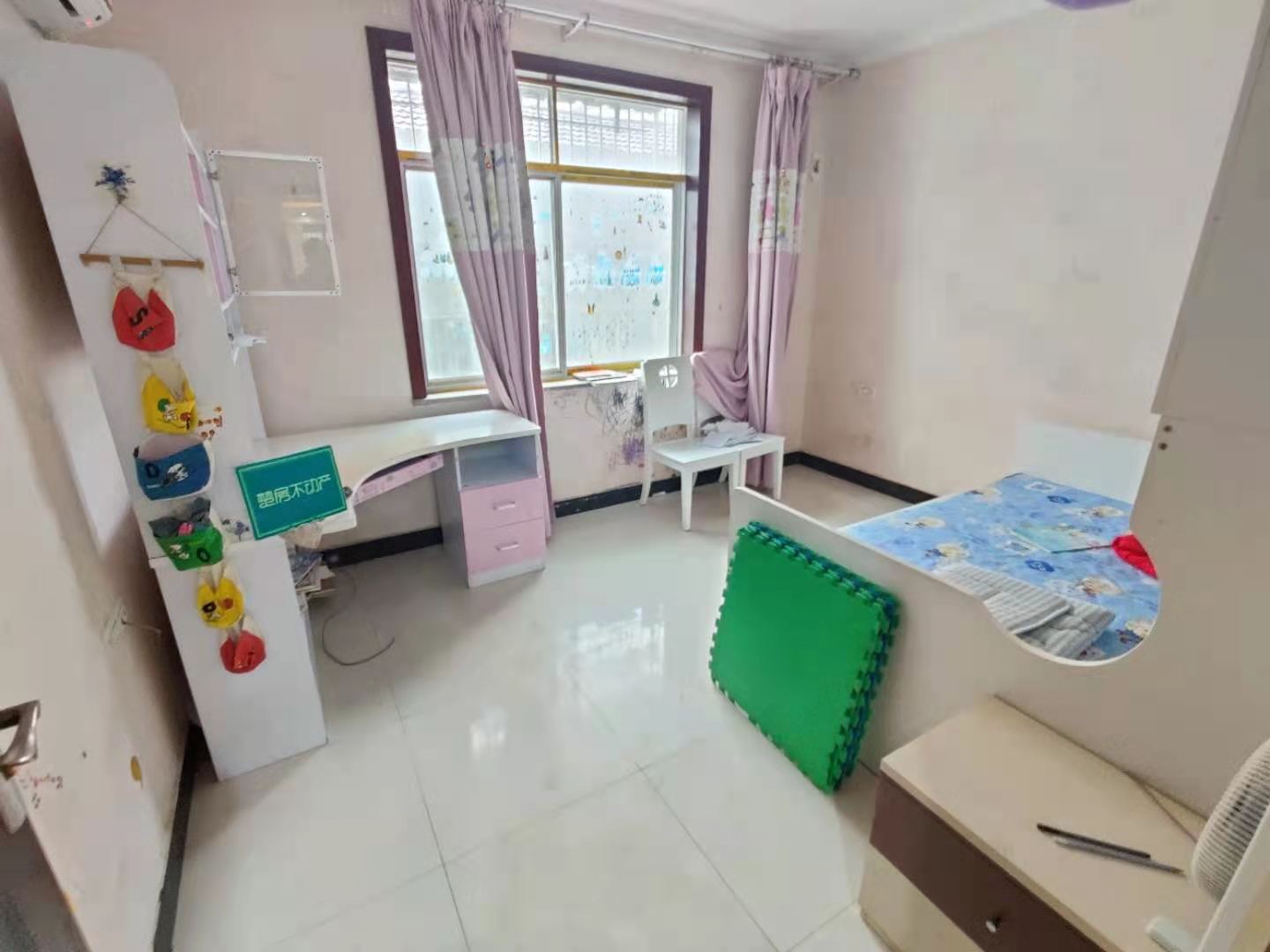 中天小区刘口菜场旁边大三房步梯 好的楼层东西全送有意向就看房