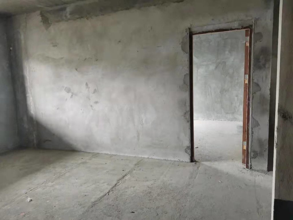 领秀城毛坯三房采光好户型正