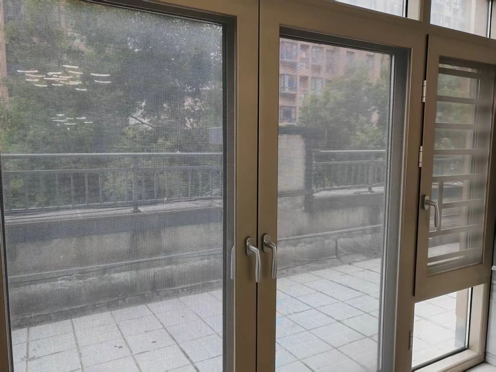 捡漏，城南，小高层，沔阳公馆，带露台房子，豪装三房，南北通透，证满二