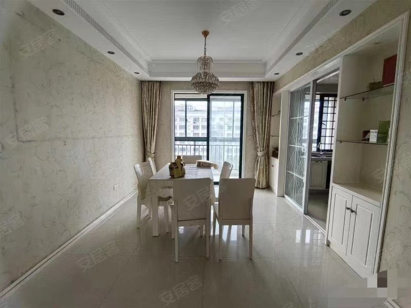 房东急售，德政金园，精装大3房，单价3450，南北双阳台，采光视野好