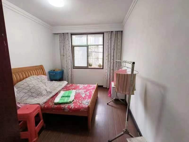 企管局宿舍.精装三房.证件满二.步梯2楼.看房方便