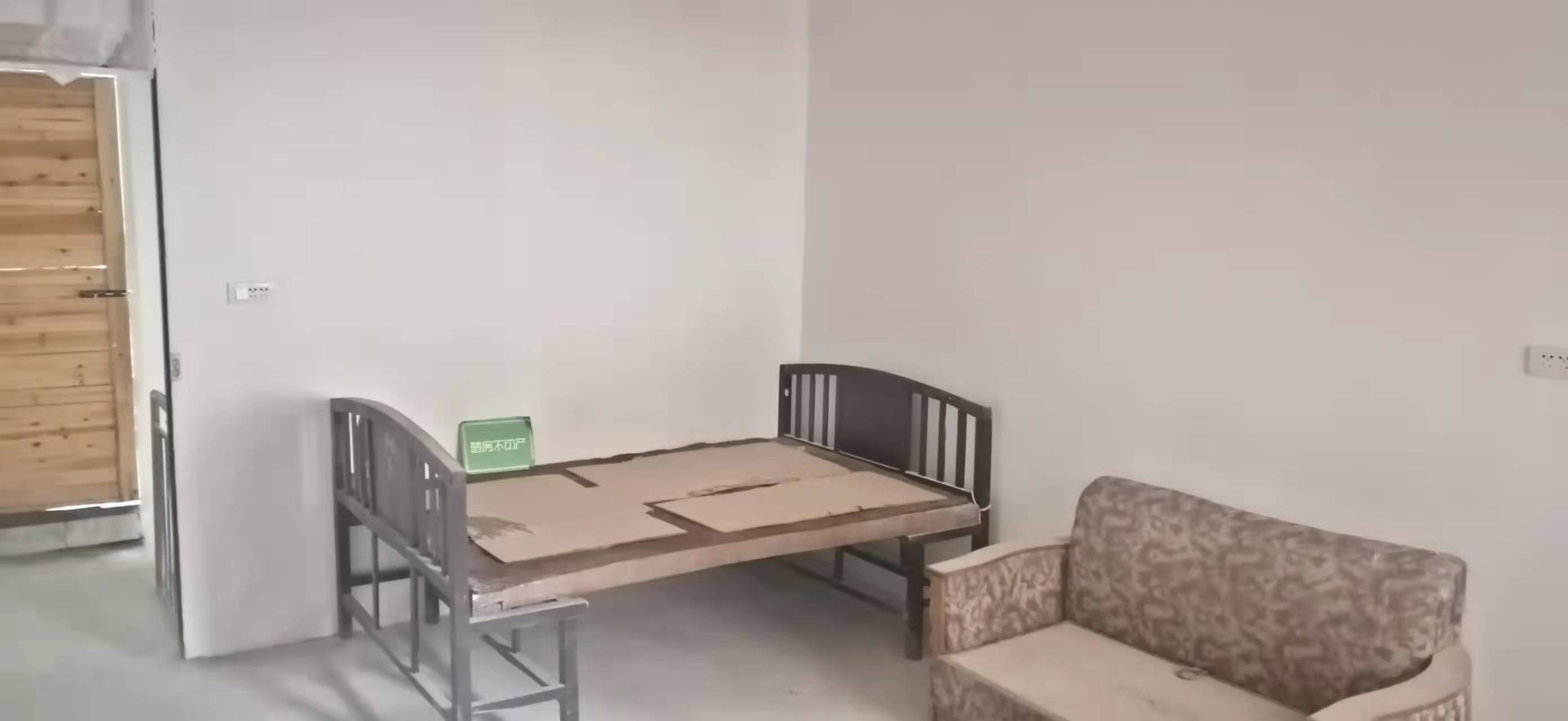 石码头社区私房整体出租适合培训办厂