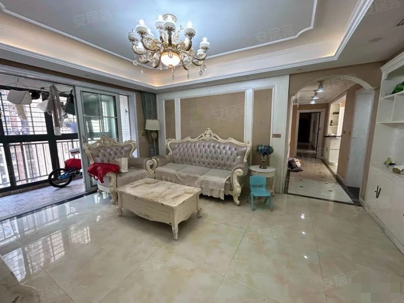 捡漏好房，和合国际四期，欧式风格，精装大3房2卫，好楼层16楼，老证