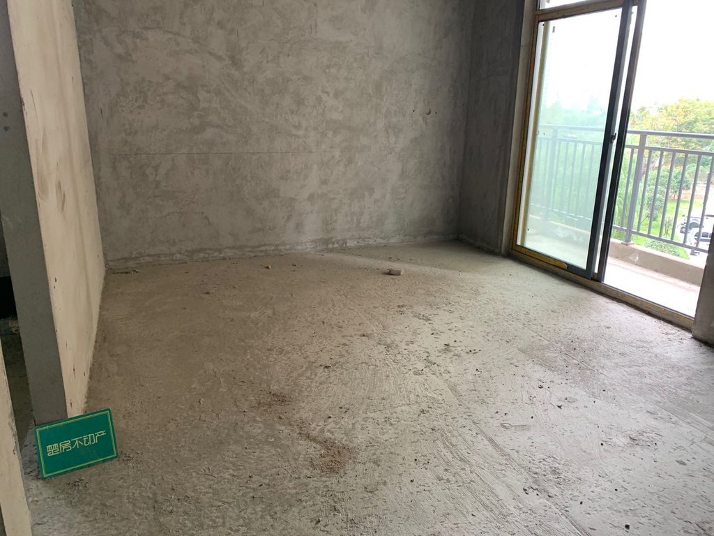 元泰未来城B湖景房3.15层高观光电梯2梯2户超大阳台设计城南少有的湖景房南北通透