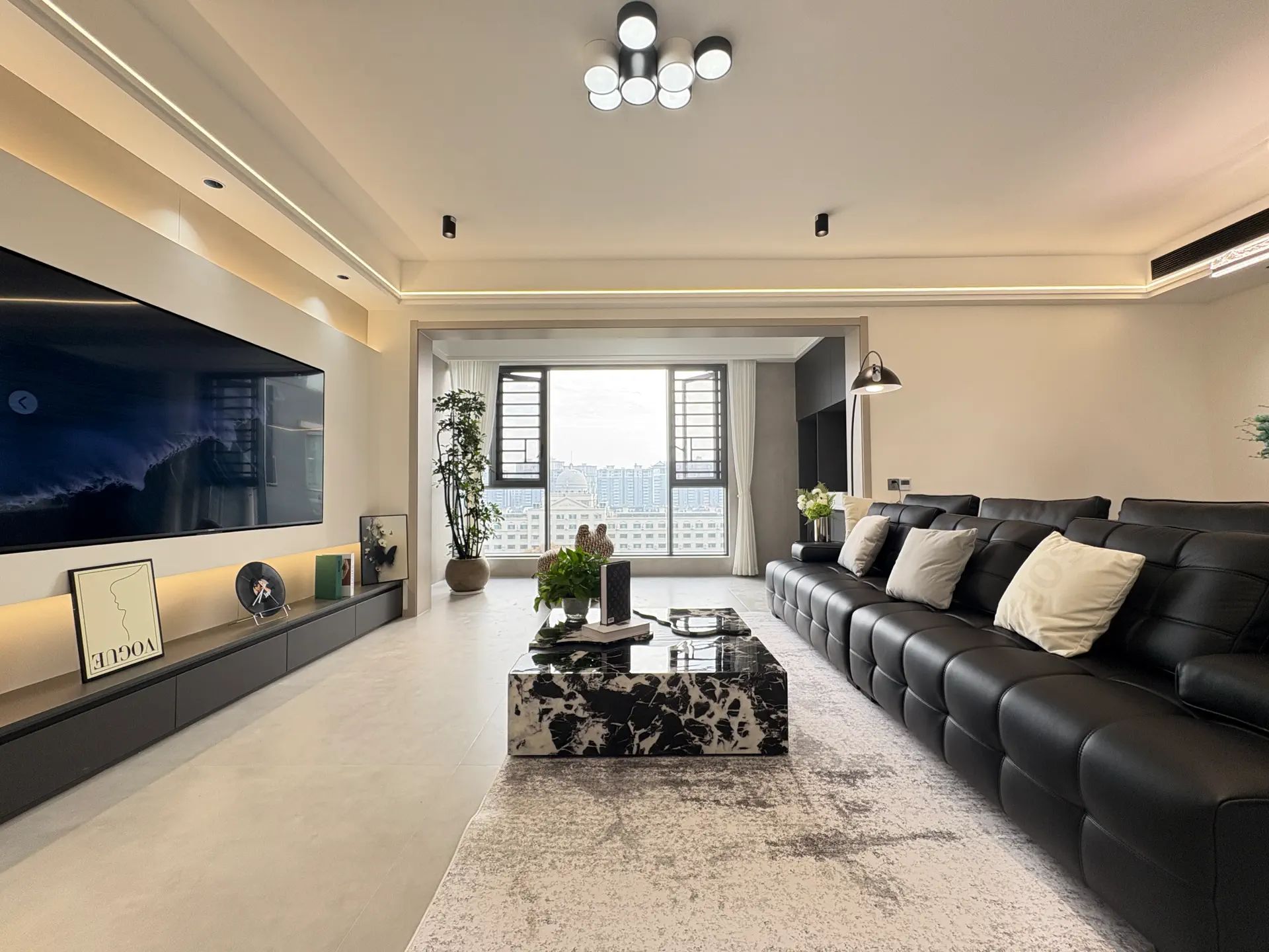 捡漏，城南，福星城，电‮好梯‬楼层，精装三房，证‬满二，急售