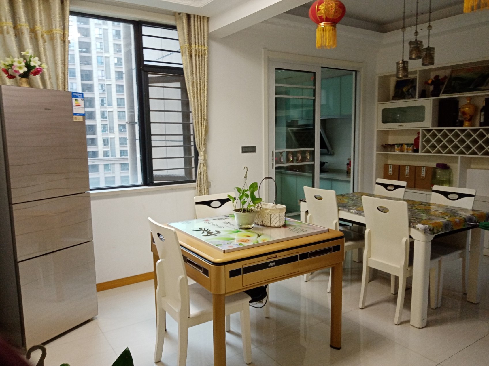 元泰未来城A区精装三房成色新可拎包入住