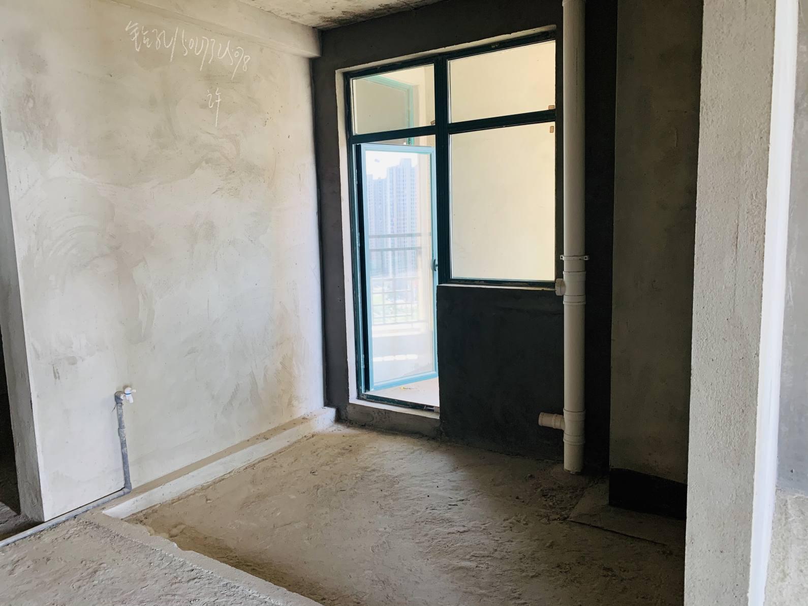 新城壹号五期102.11平70万