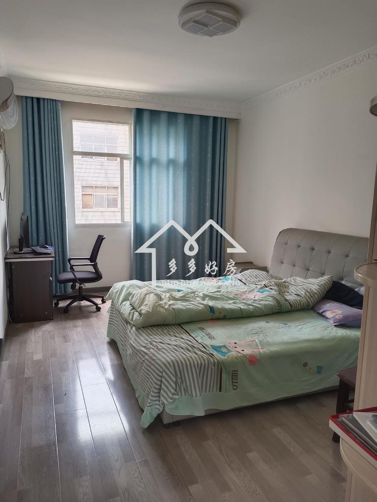 二小旁，好家育好孩，复州花园精装三房，成色新，保养好