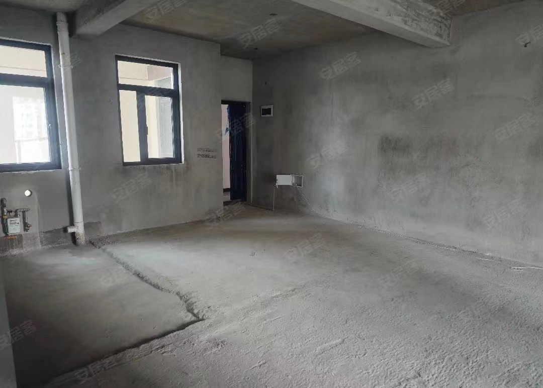 32，城南望府边户好楼层，送车位，户型方正，采光好