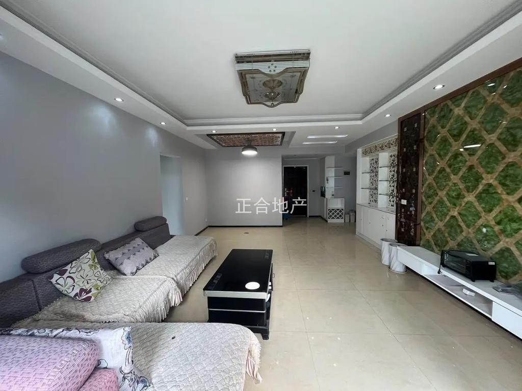 城南，沔阳公园旁， 江汉星城，精装卖毛坯价， 单价4700，精装三房，小高层，证满二