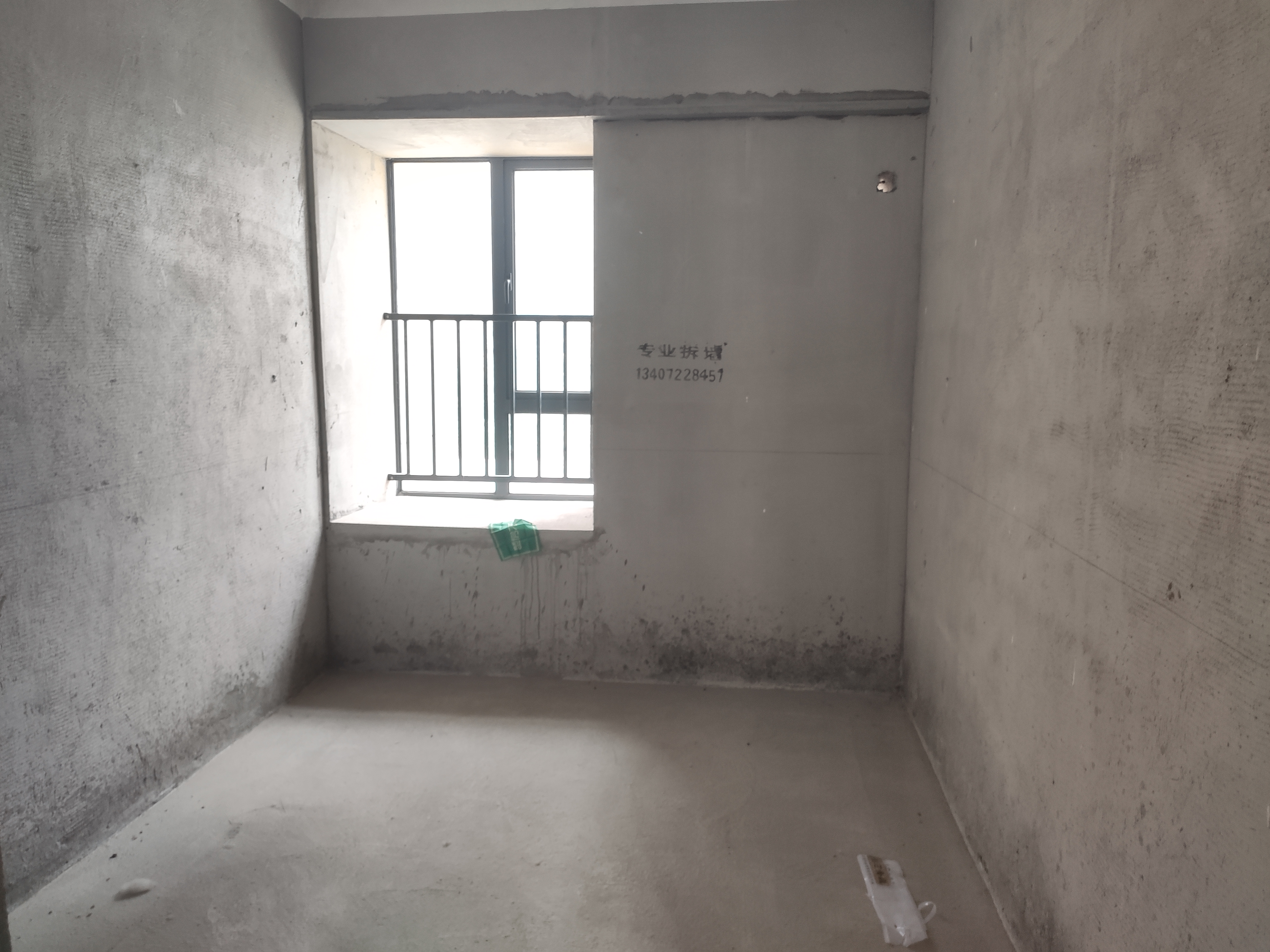 森林国际翡冷翠无遮挡毛坯四室南北通透双阳台看房方便