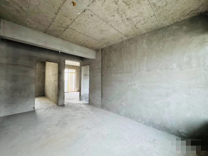 捡漏，城南，蓝天新城，单价4800，电梯好楼层，诚心出售