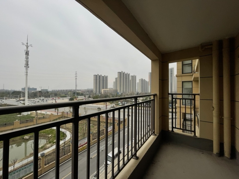 降价7万，沔阳清华园，业主诚心出售，单价4800，采光无遮挡，好楼层，捡漏