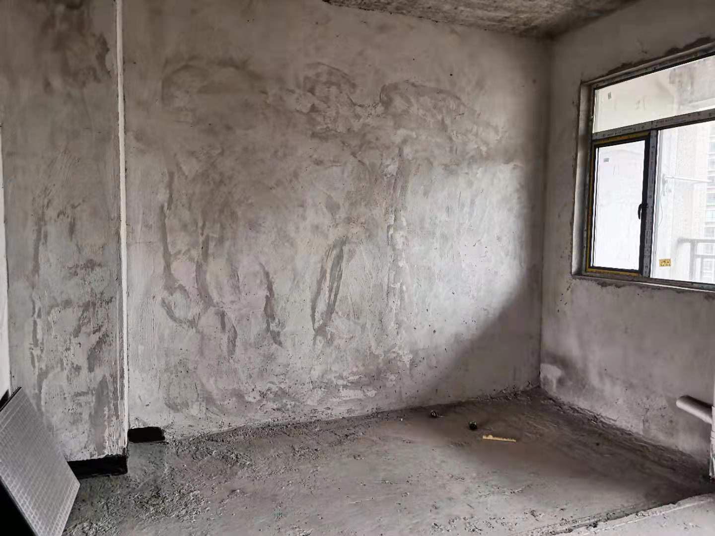 新三中旁，元泰未来城，大三房，南北通透户型