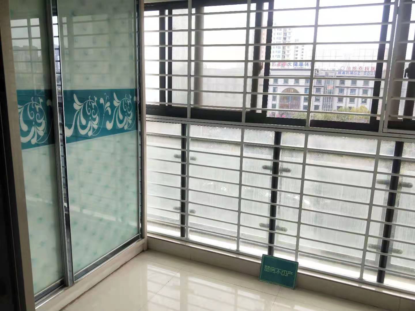 福星城精装大三房单价低保养很好南北通透诚心出售