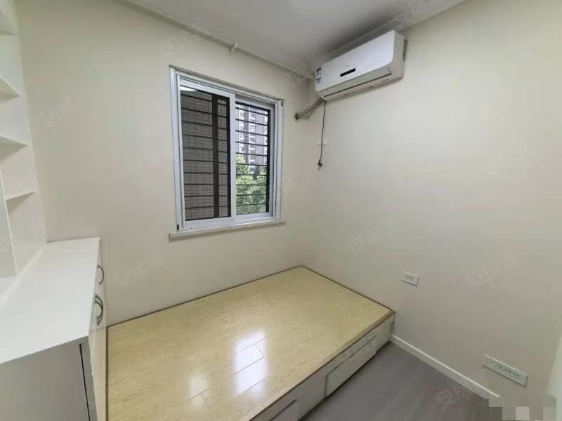 427，捡漏，和合国际，精装三房，老证，诚心出售