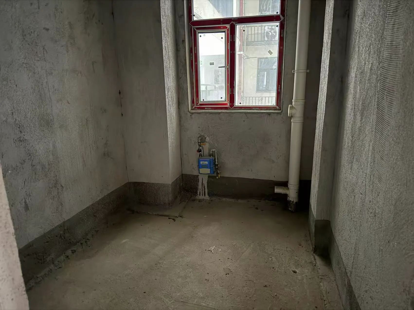 捡漏，亏本出，风和日丽，可以参与补贴，3楼，毛坯三房