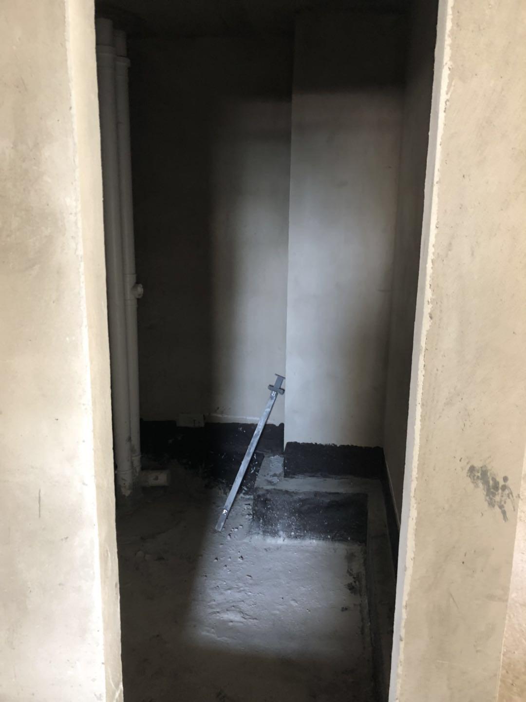 元泰未来城B区  南北通透端头房源彩光明亮，景观阳台