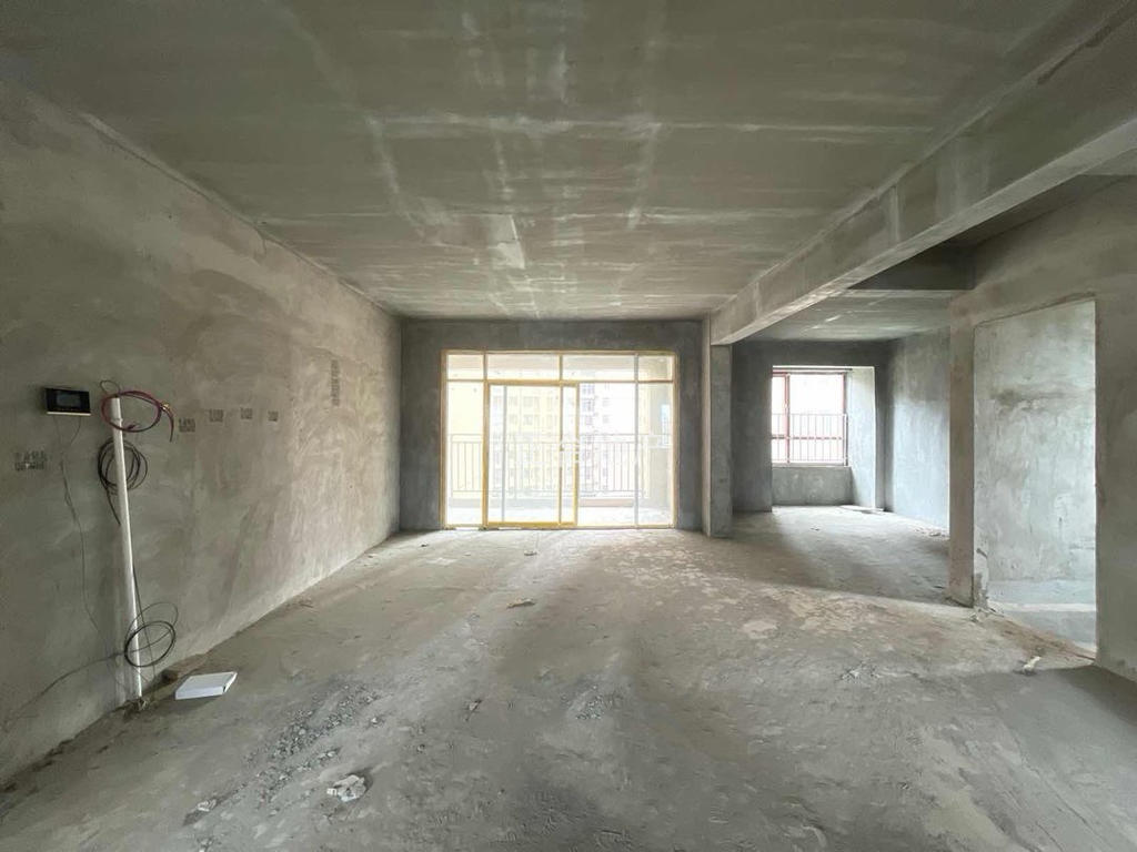 城南沔阳公馆，电梯中间楼层，边户，单价4990，南北通透，老证，元泰三中，