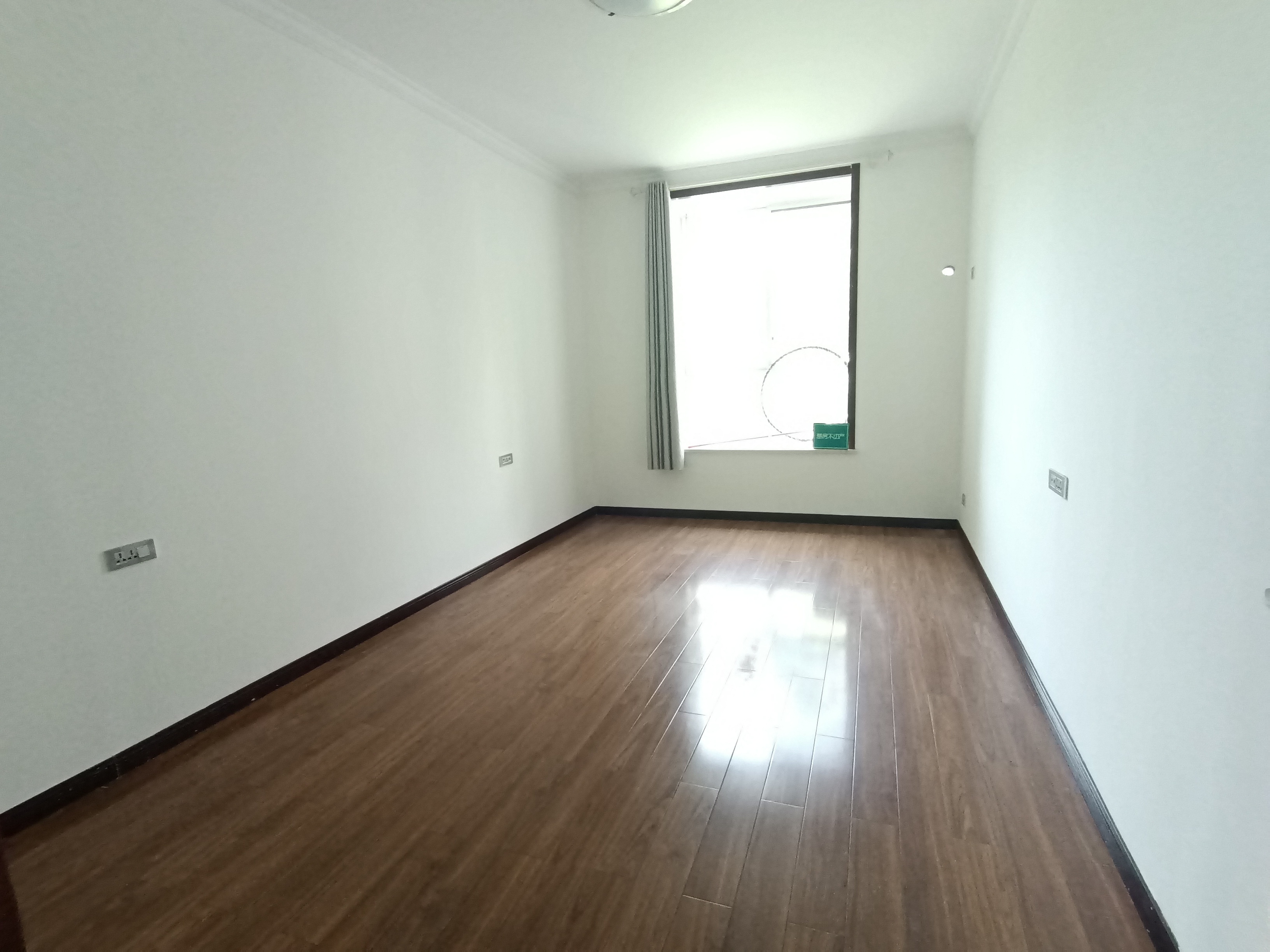 一中花园有证的大平层步梯好楼层可按揭