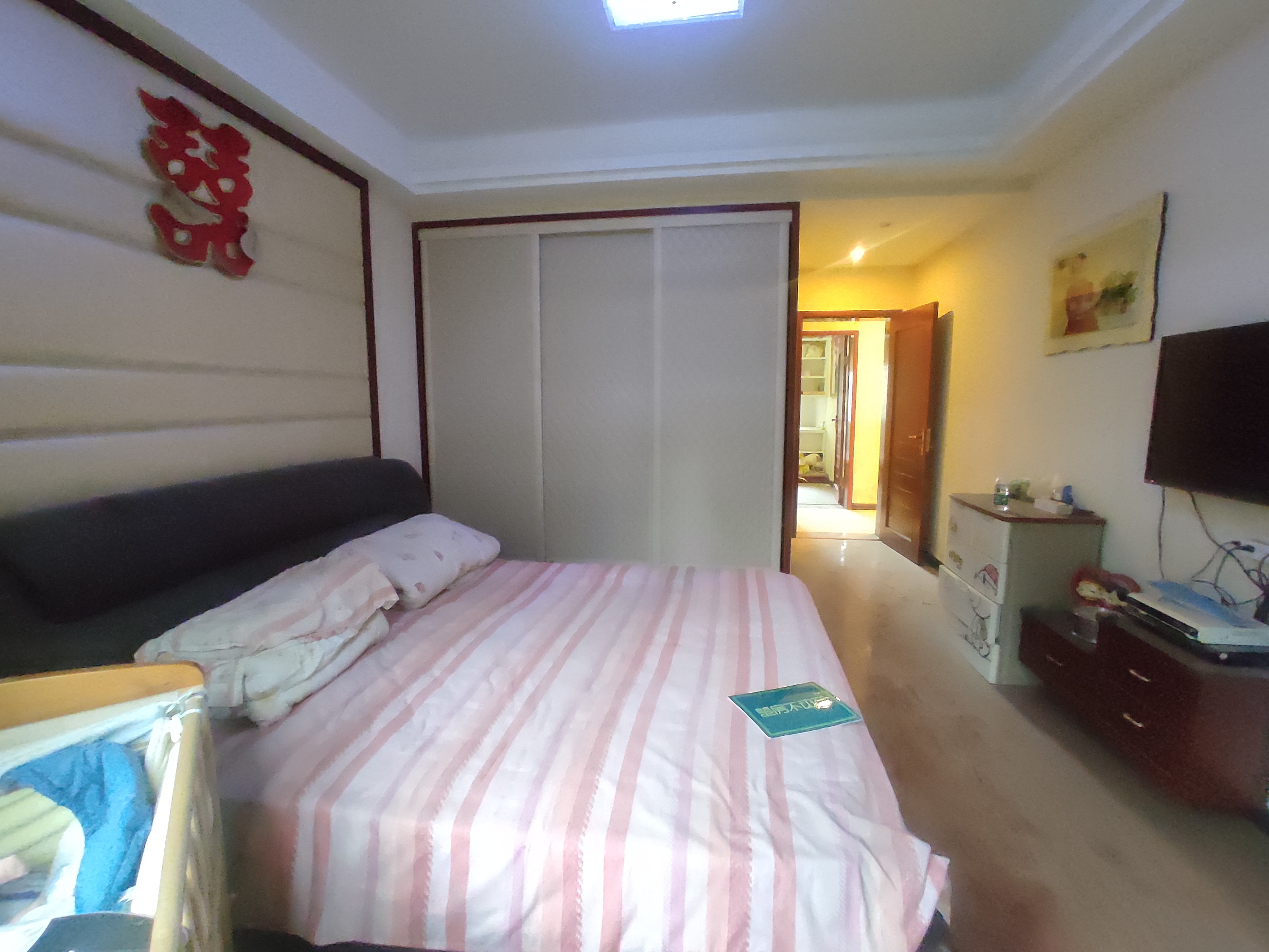 绿地华庭复式精装三房全屋带供暖带车库一区出售证件在手