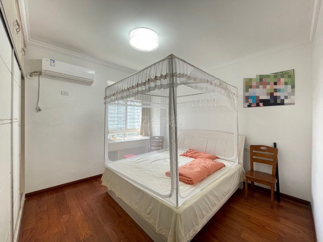 降价了，亏本出，漫城林语，大四房，5100单价，电梯8楼