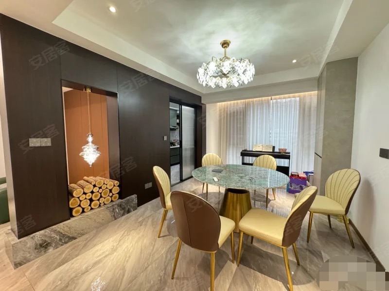 降价50万，豪滑装修优质复式楼，全屋品牌家私，上下三层