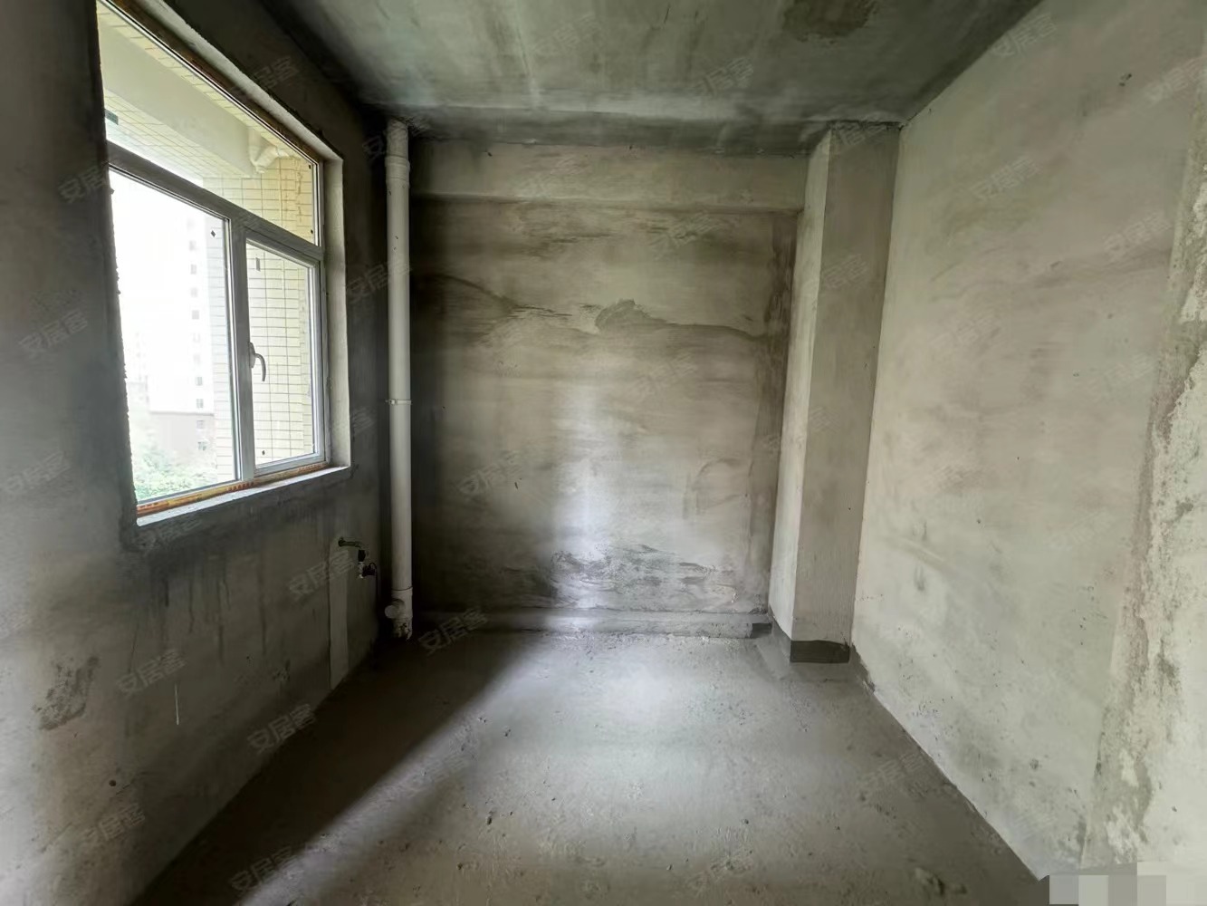 40，房东亏本出，领秀城，人车分流，小高层，​东边户，三开间朝南，南北双阳台​