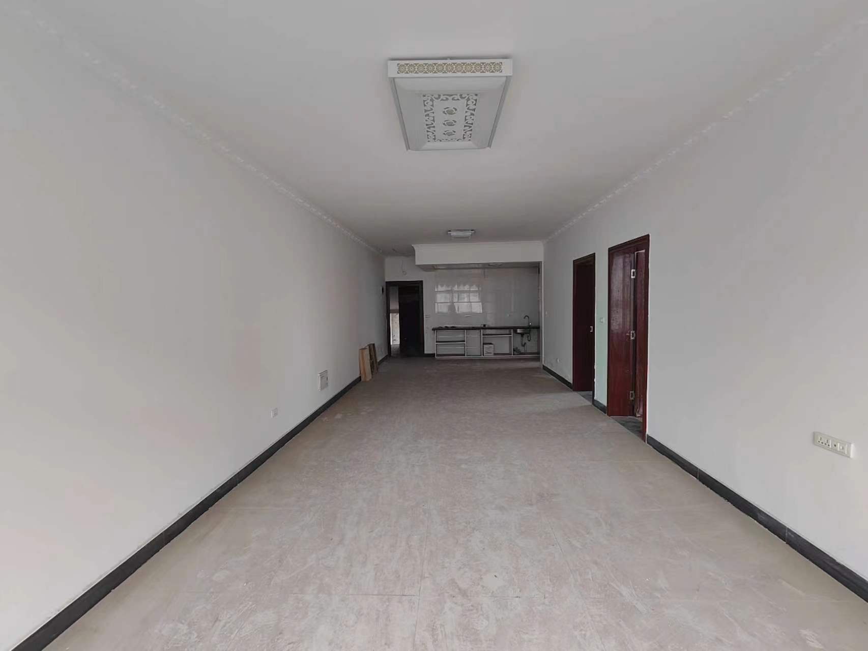 四中附近的好屋来咯，两居室一口价13个达不溜