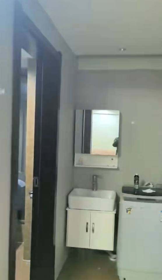 凯宾斯领包入住房东直租！价格美丽！