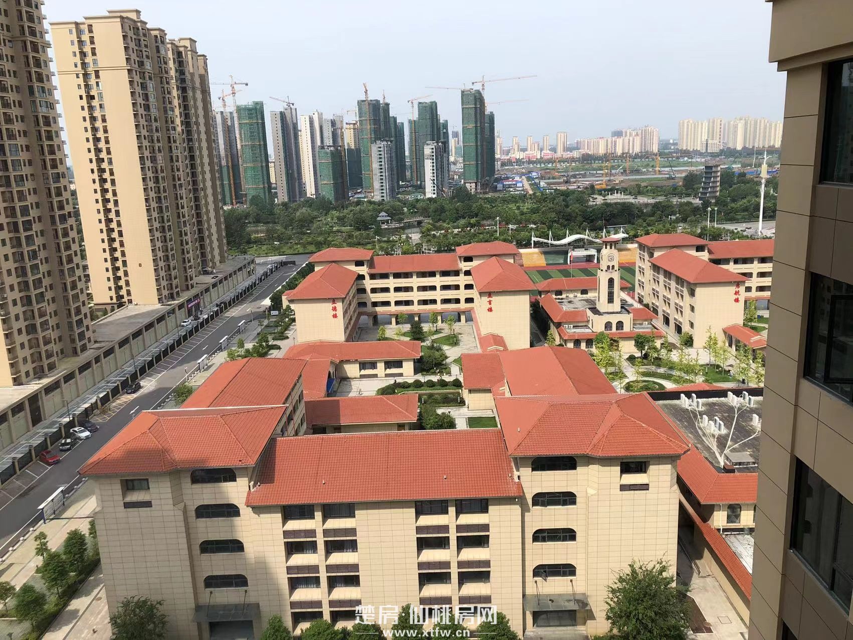 新二中旁边精装房出租